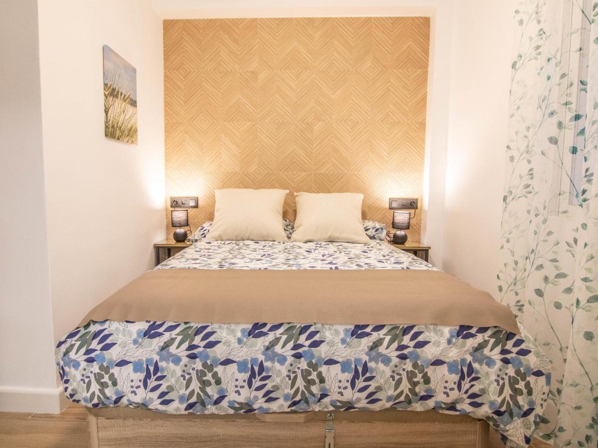 Tuguest Avenida Madrid Apartment Granada Bagian luar foto