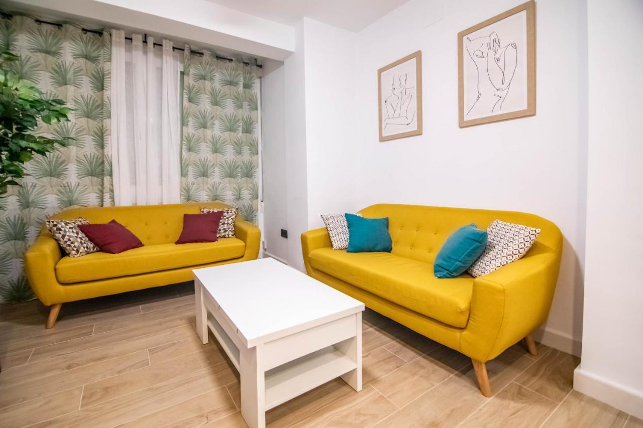 Tuguest Avenida Madrid Apartment Granada Bagian luar foto